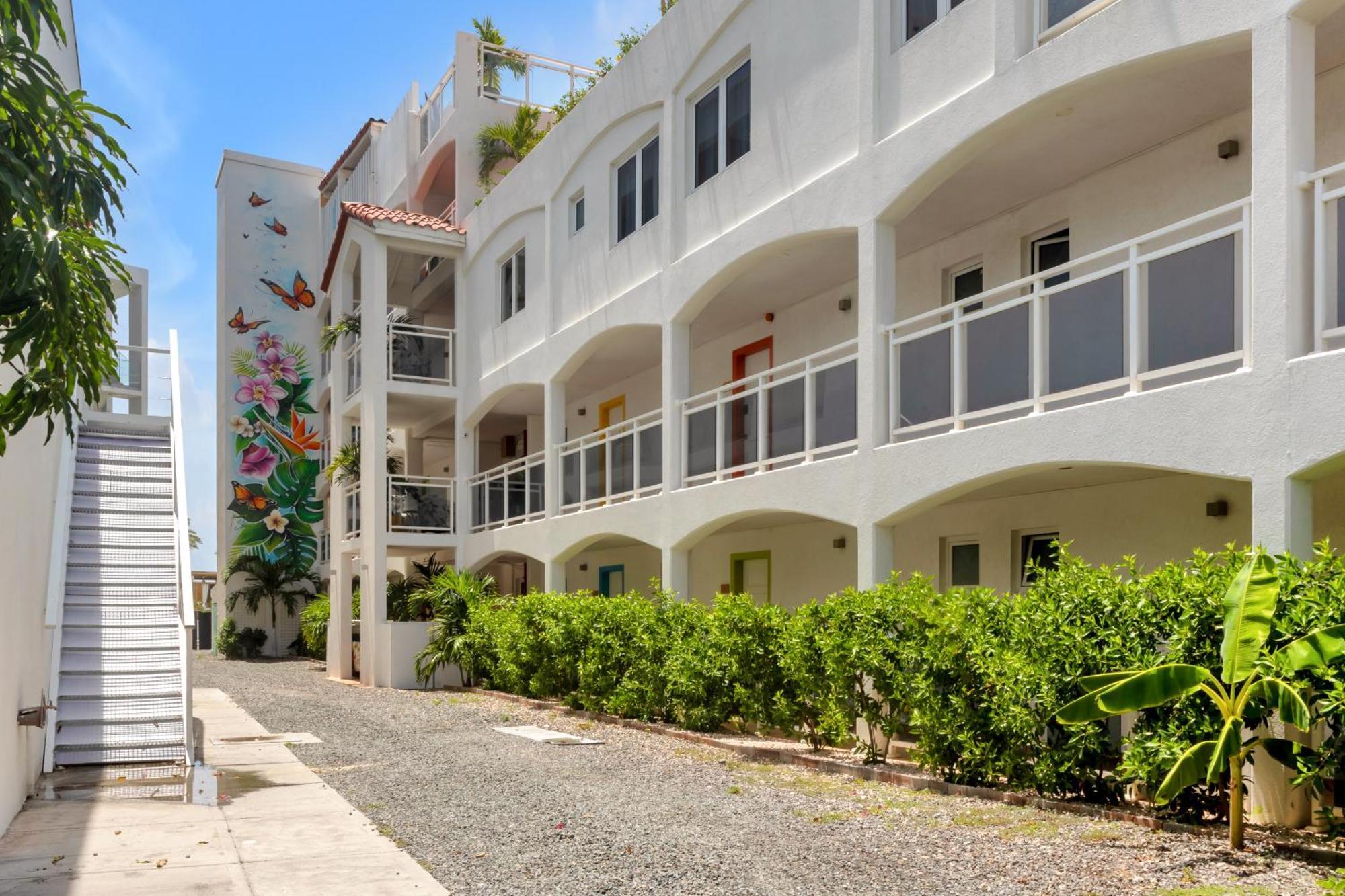 Maho Beach House - Studio - Beach Access Εξωτερικό φωτογραφία